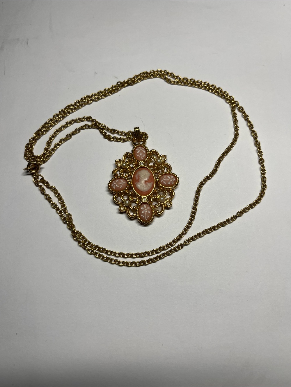 Avon Gold-Tone Pink Cameo Filigree Pendant Necklace